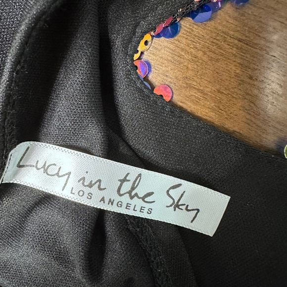 🏖️ never worn Gorgeous colorful sequins floral halter top with excellent. - Picture 4 of 6